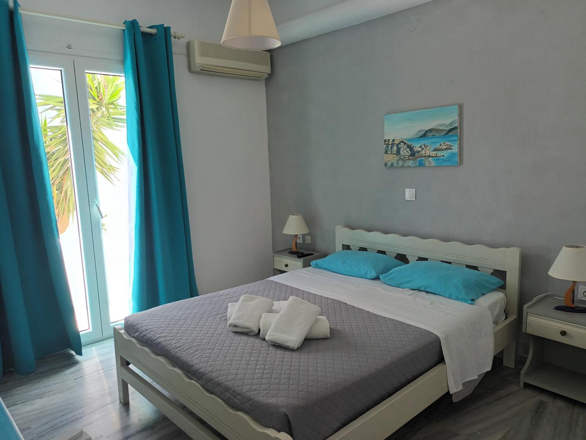 Athina'S Blue Studios Naousa  Exterior photo