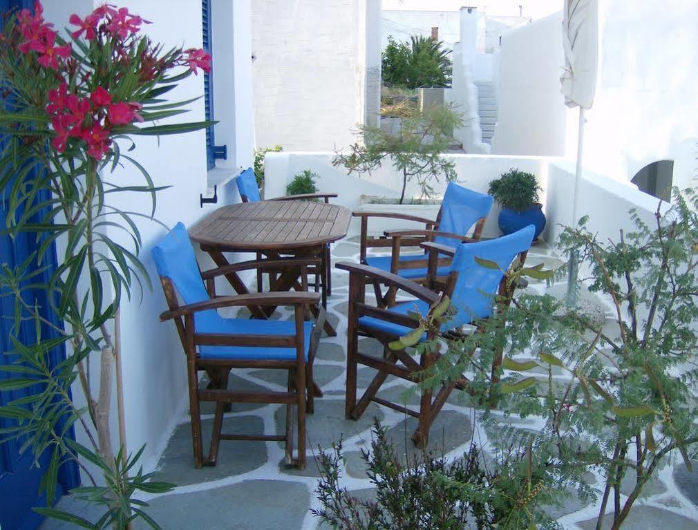 Athina'S Blue Studios Naousa  Exterior photo
